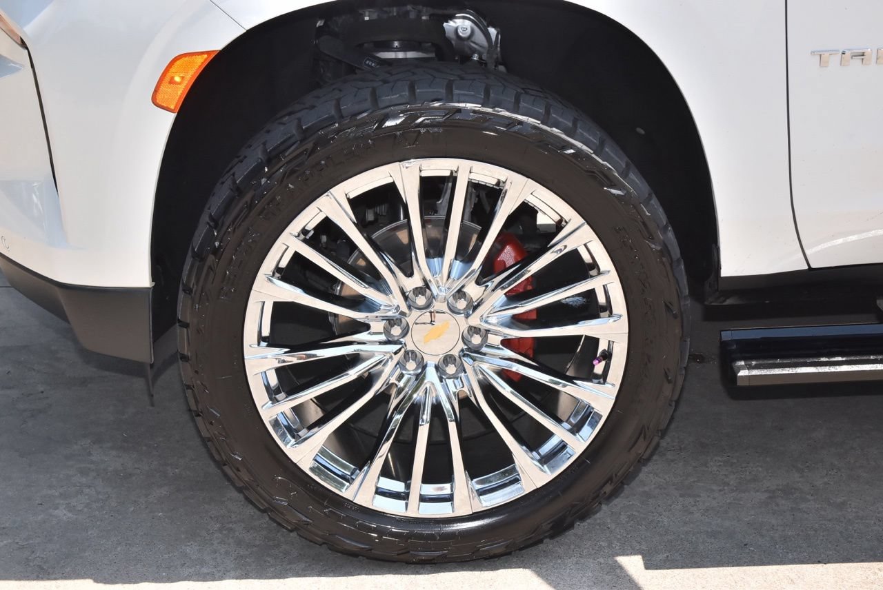 Used 2021 Chevrolet Tahoe High Country w/ Premium Package RWD image 43