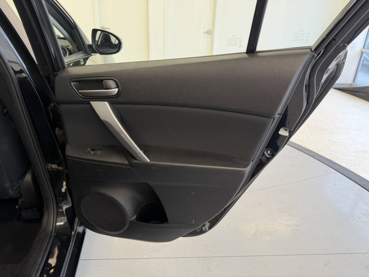 Used 2010 MAZDA MAZDA3 s Sport image 26