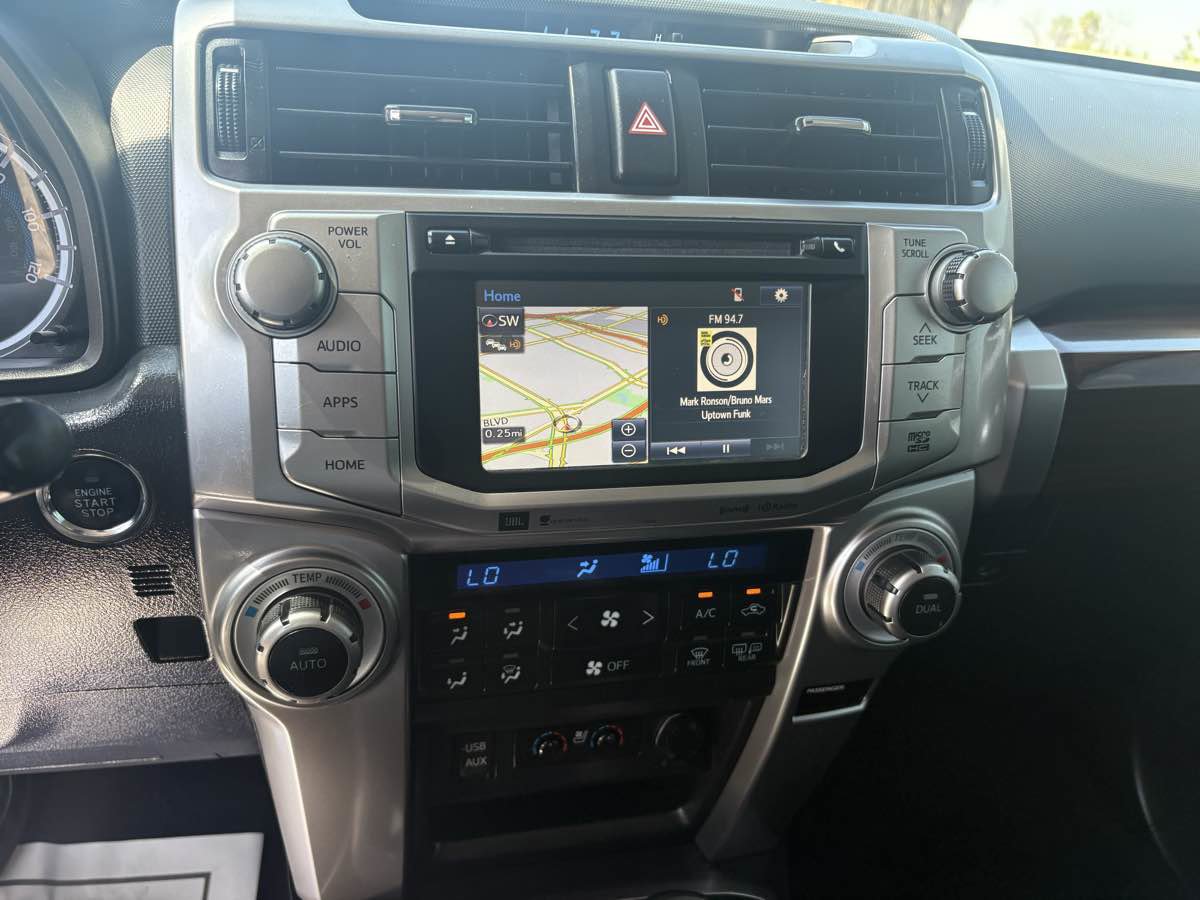 Used 2018 Toyota 4Runner Limited image 32