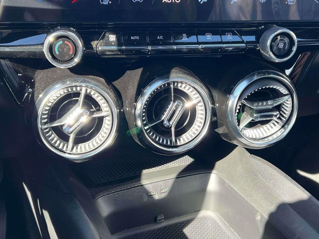 New 2026 Chevrolet Blazer EV LT AWD/4WD image 15