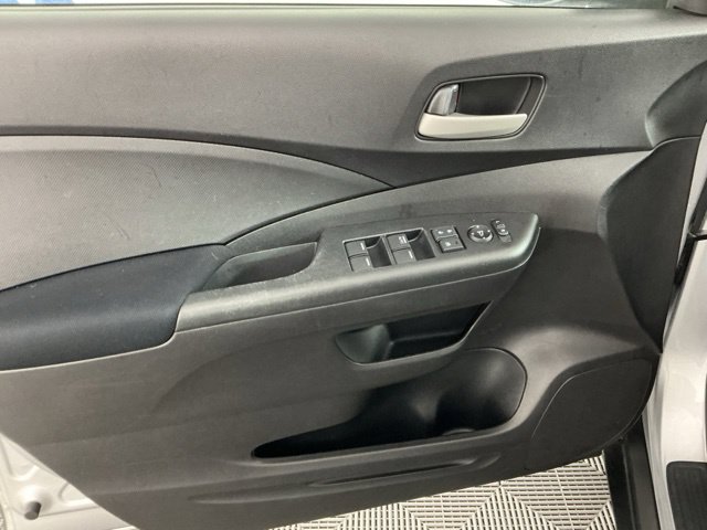 Used 2015 Honda CR-V LX image 7