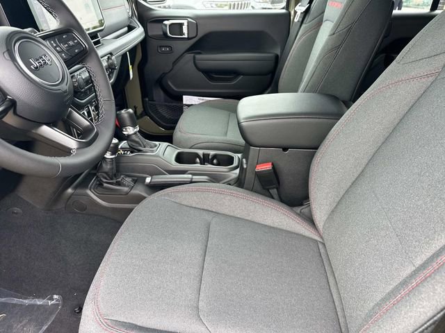 New 2025 Jeep Wrangler Unlimited Rubicon w/ Safety Group image 9