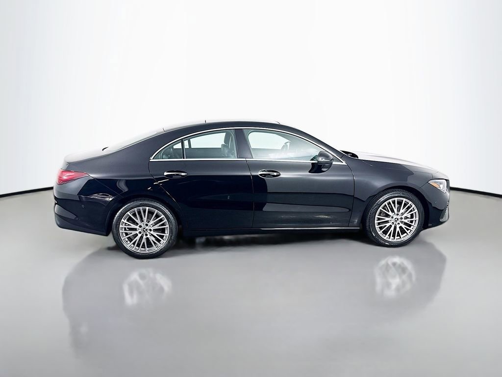 Used 2025 Mercedes-Benz CLA 250 4MATIC image 4