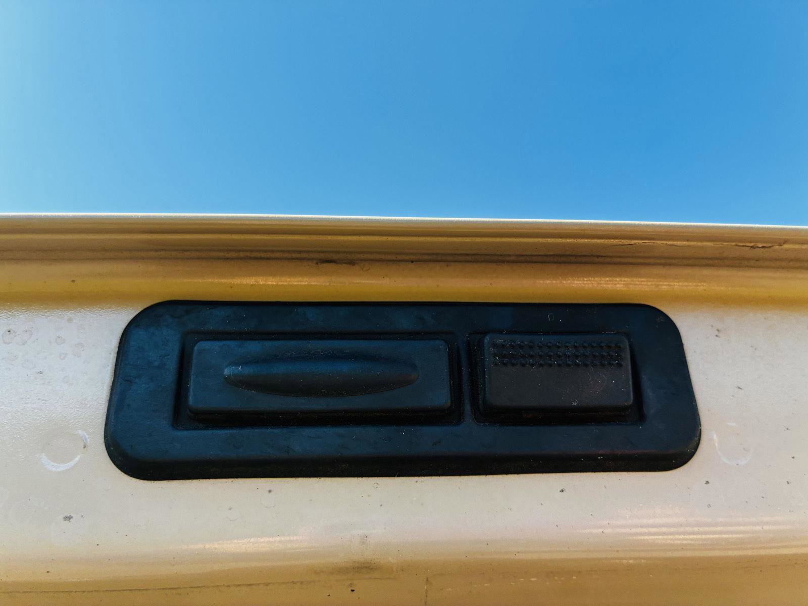 Used 2016 Jeep Renegade Latitude image 40