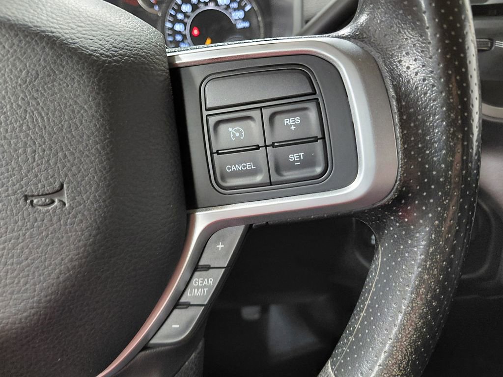 Certified 2019 RAM 3500 Big Horn AWD/4WD image 34