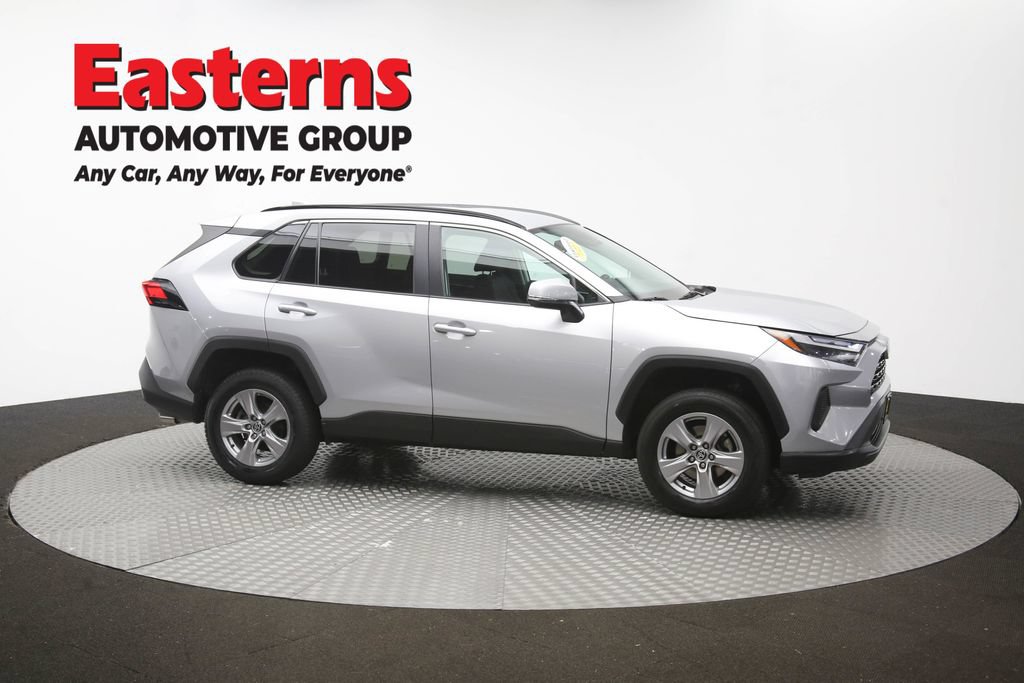 Used 2024 Toyota RAV4 XLE AWD/4WD image 44