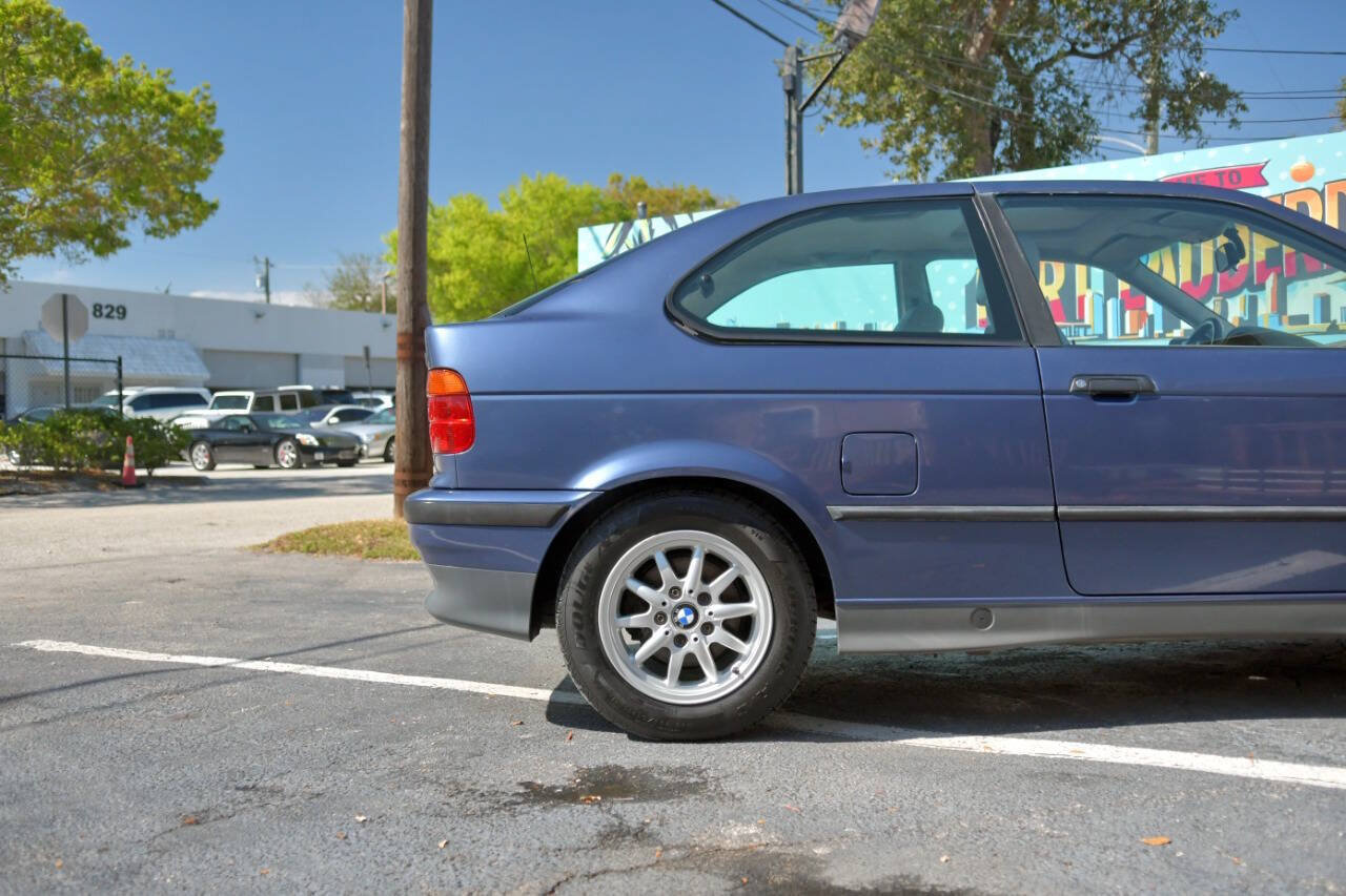 Used 1995 BMW 318ti Hatchback RWD image 33