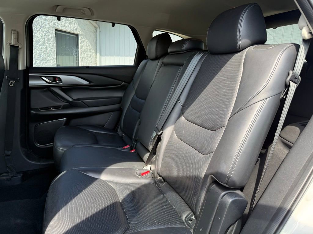 Used 2022 MAZDA CX-9 Touring w/ Touring Premium Package image 12