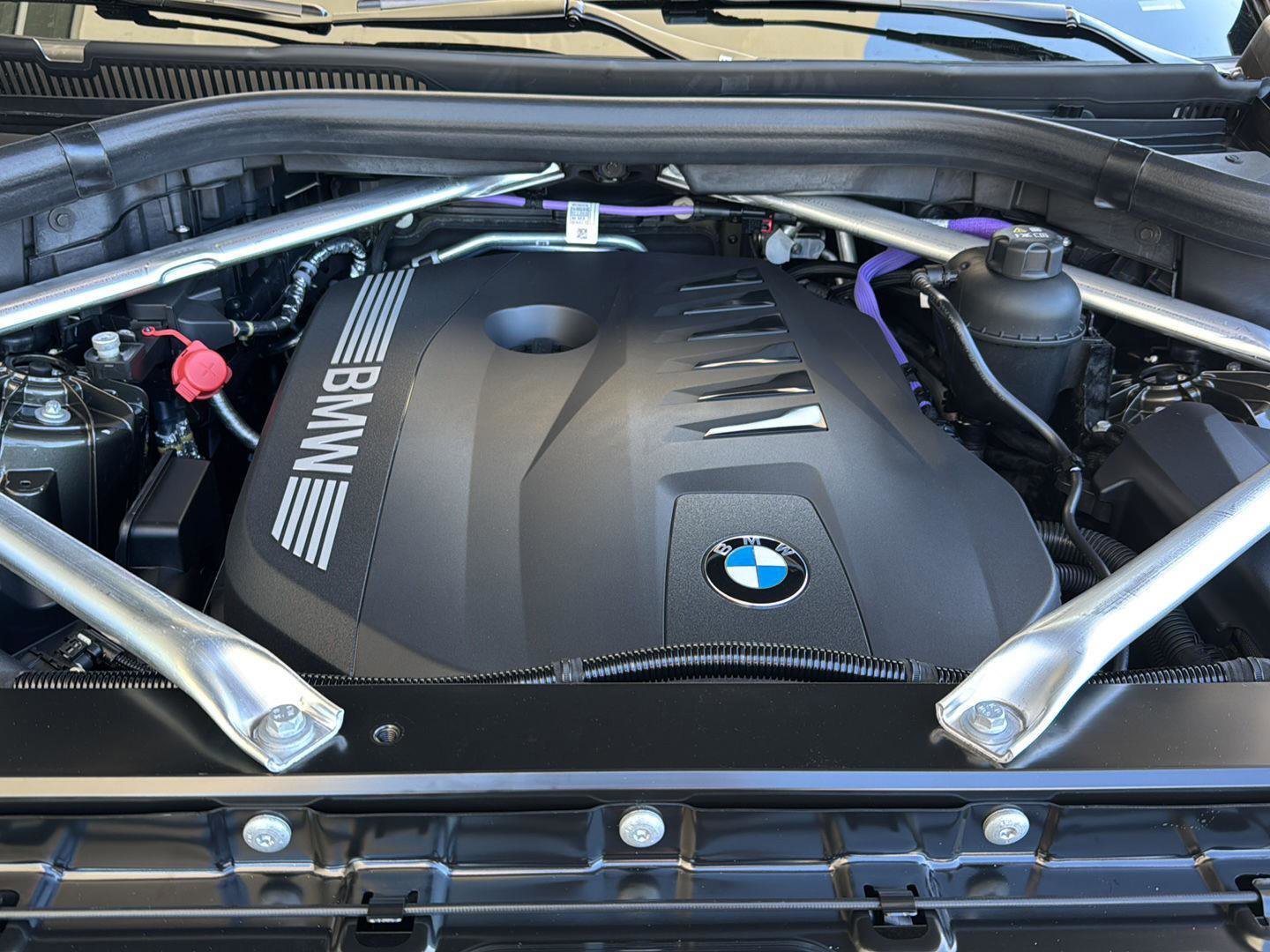 New 2026 BMW X5 xDrive40i w/ Executive Package image 31