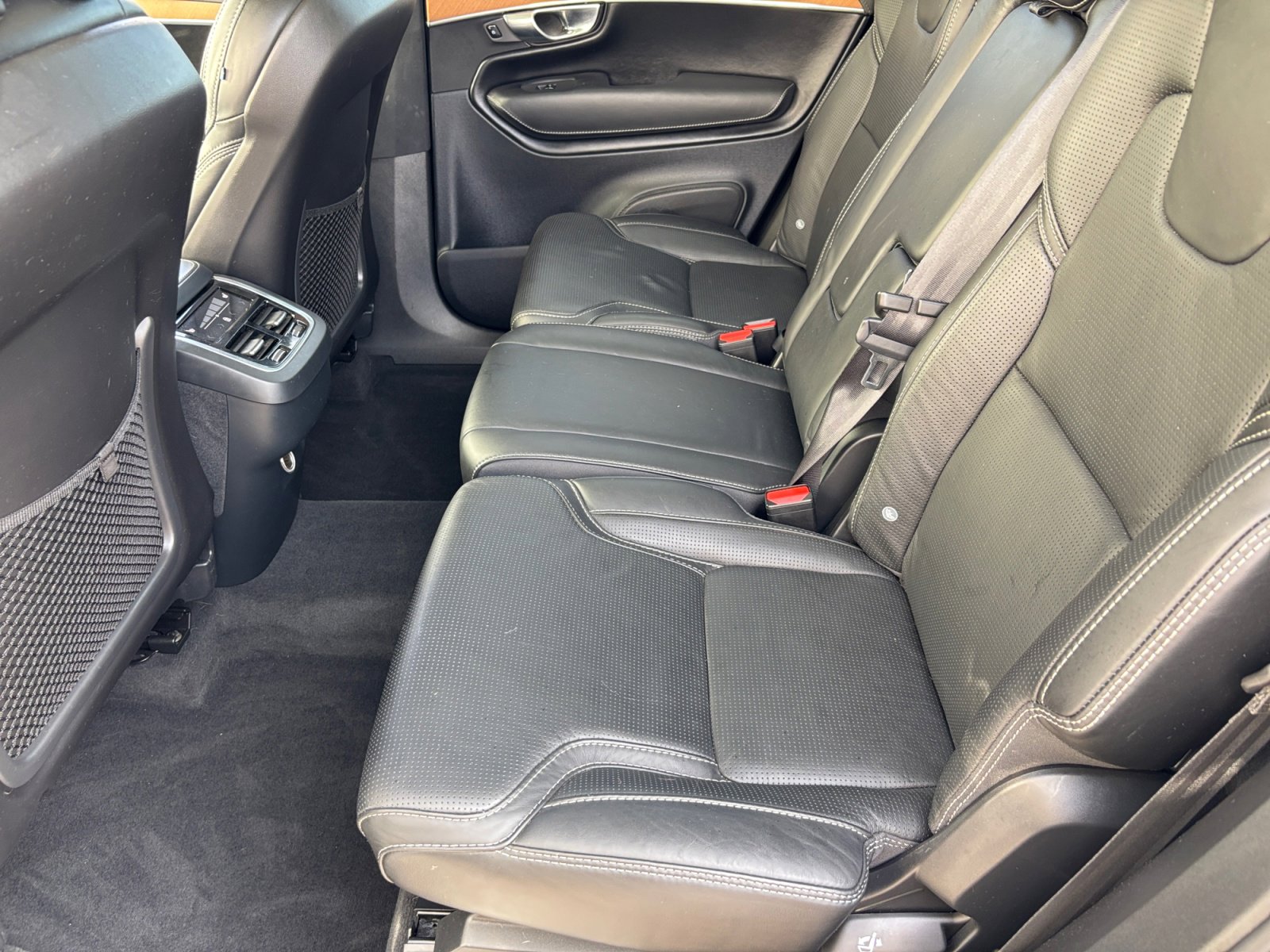 Used 2019 Volvo XC90 T6 Inscription w/ Luxury Package image 17