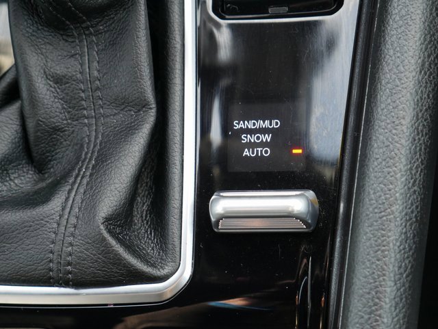 Used 2024 Jeep Compass Latitude image 22