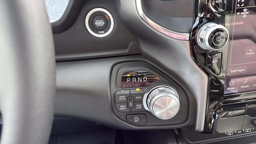 New 2026 RAM 1500 Laramie w/ Night Edition AWD/4WD image 31