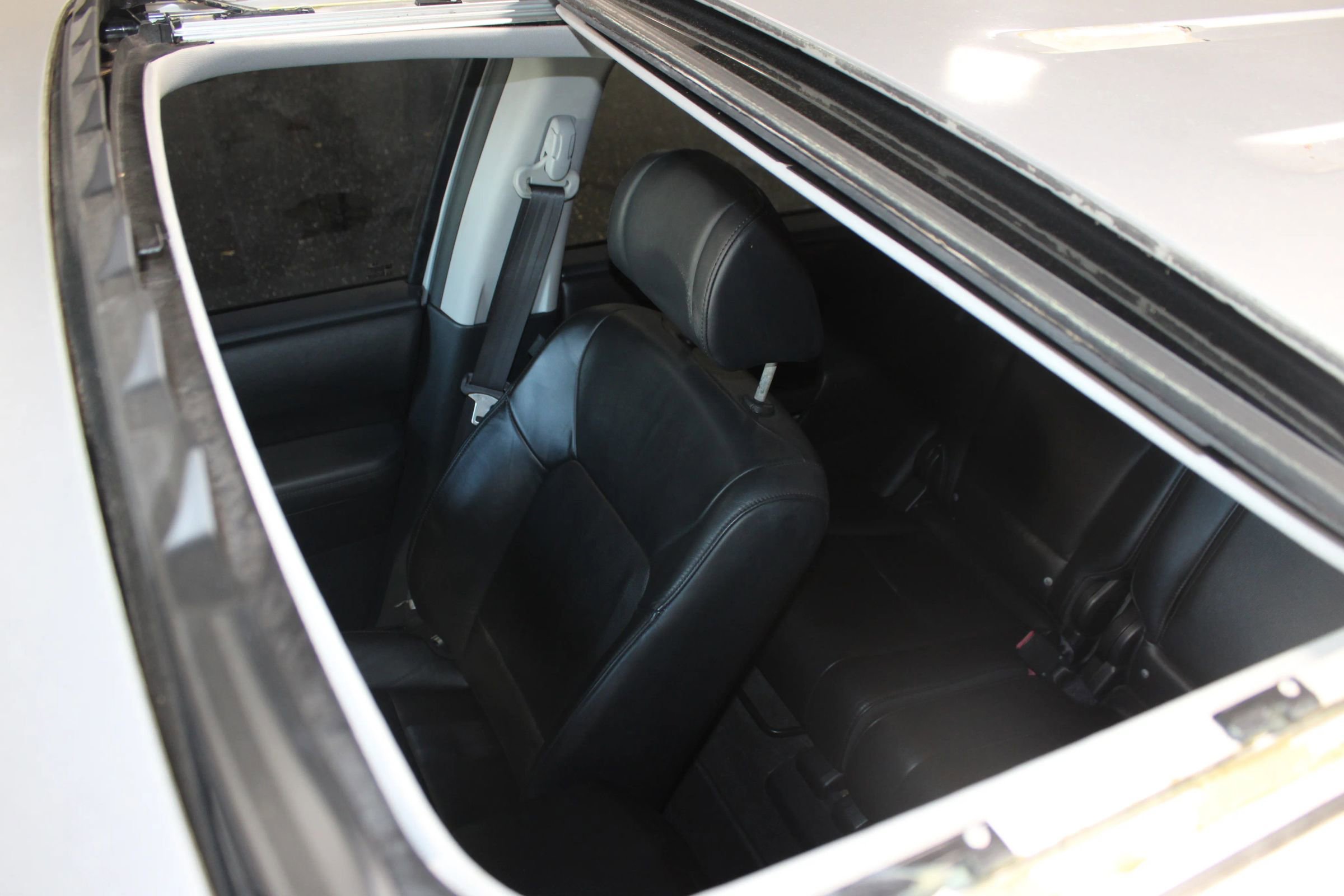 Used 2010 Honda Pilot EX-L image 6