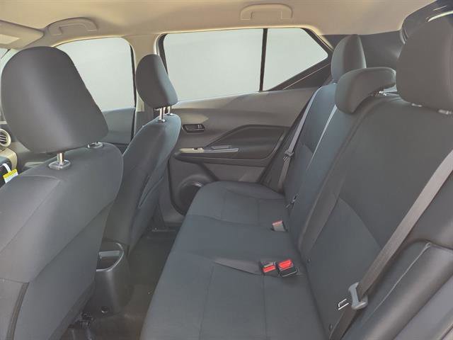 New 2025 Nissan Kicks Play S image 16