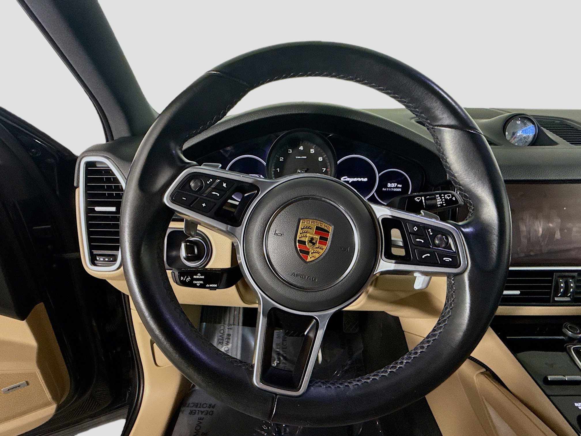 Used 2021 Porsche Cayenne image 13