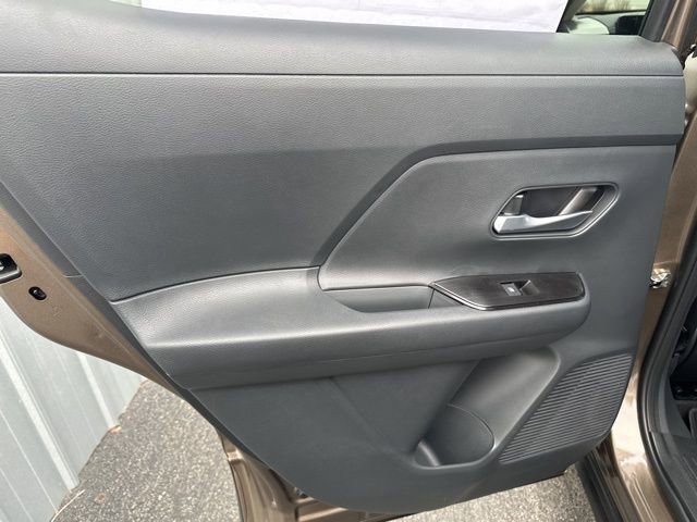 New 2026 Nissan Kicks SV w/ SV Premium Package FWD image 29