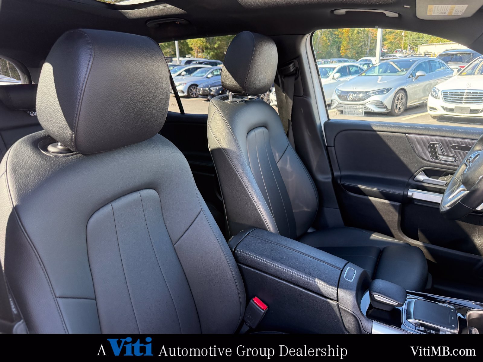 Used 2020 Mercedes-Benz GLB 250 4MATIC image 31