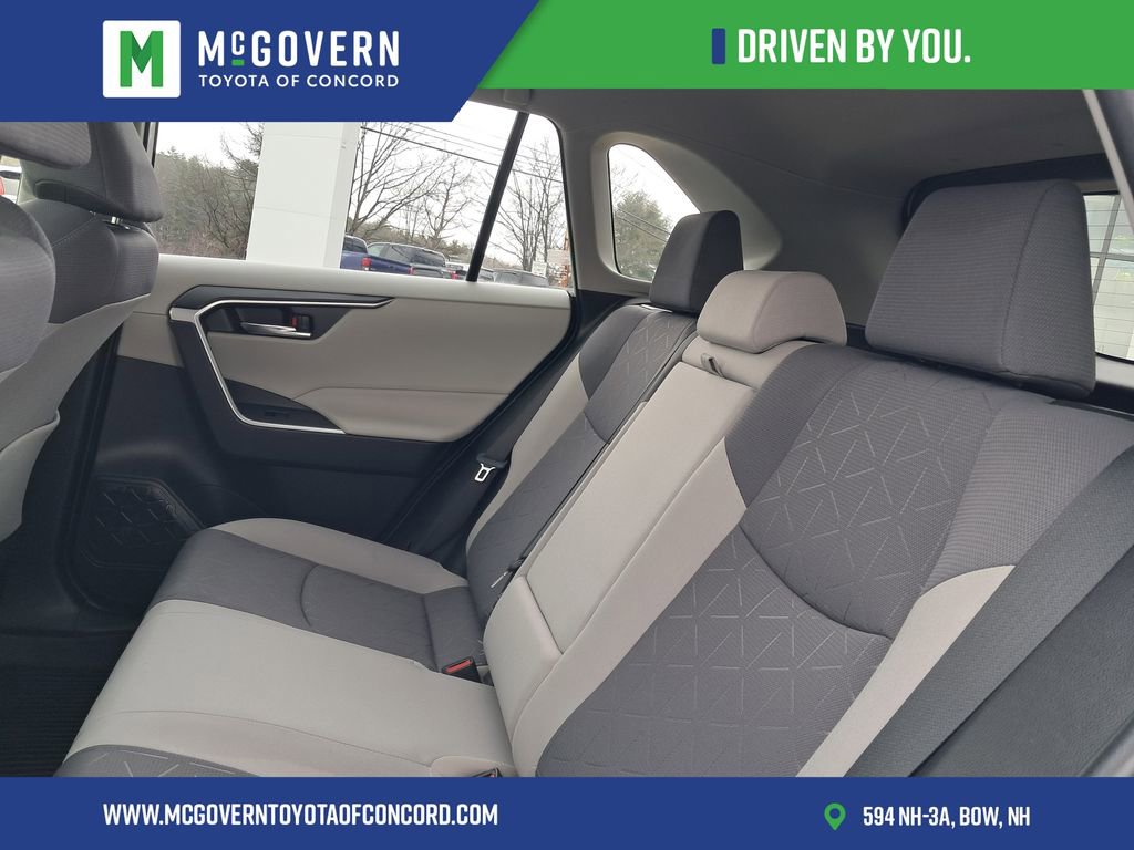 Used 2021 Toyota RAV4 XLE w/ Convenience Package AWD/4WD image 20