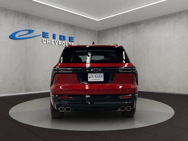 New 2026 Chevrolet Traverse RS w/ LPO, Floor Liner Package image 4