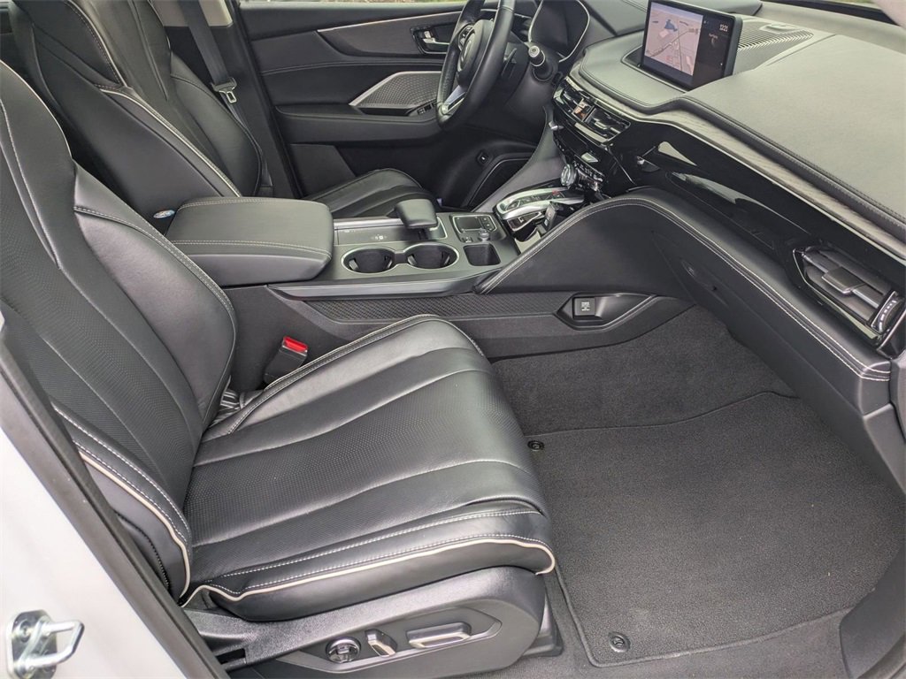 Used 2023 Acura MDX SH-AWD w/ Advance Package image 32