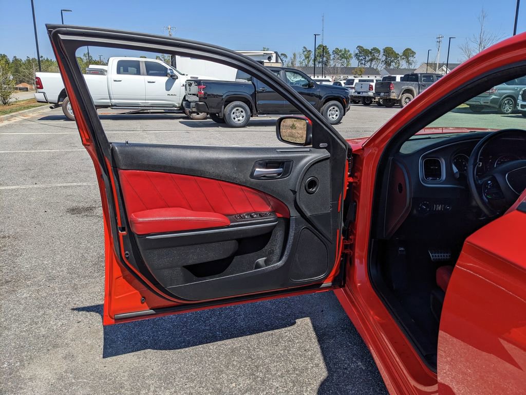 Used 2022 Dodge Charger Scat Pack w/ Navigation & Travel Group image 54