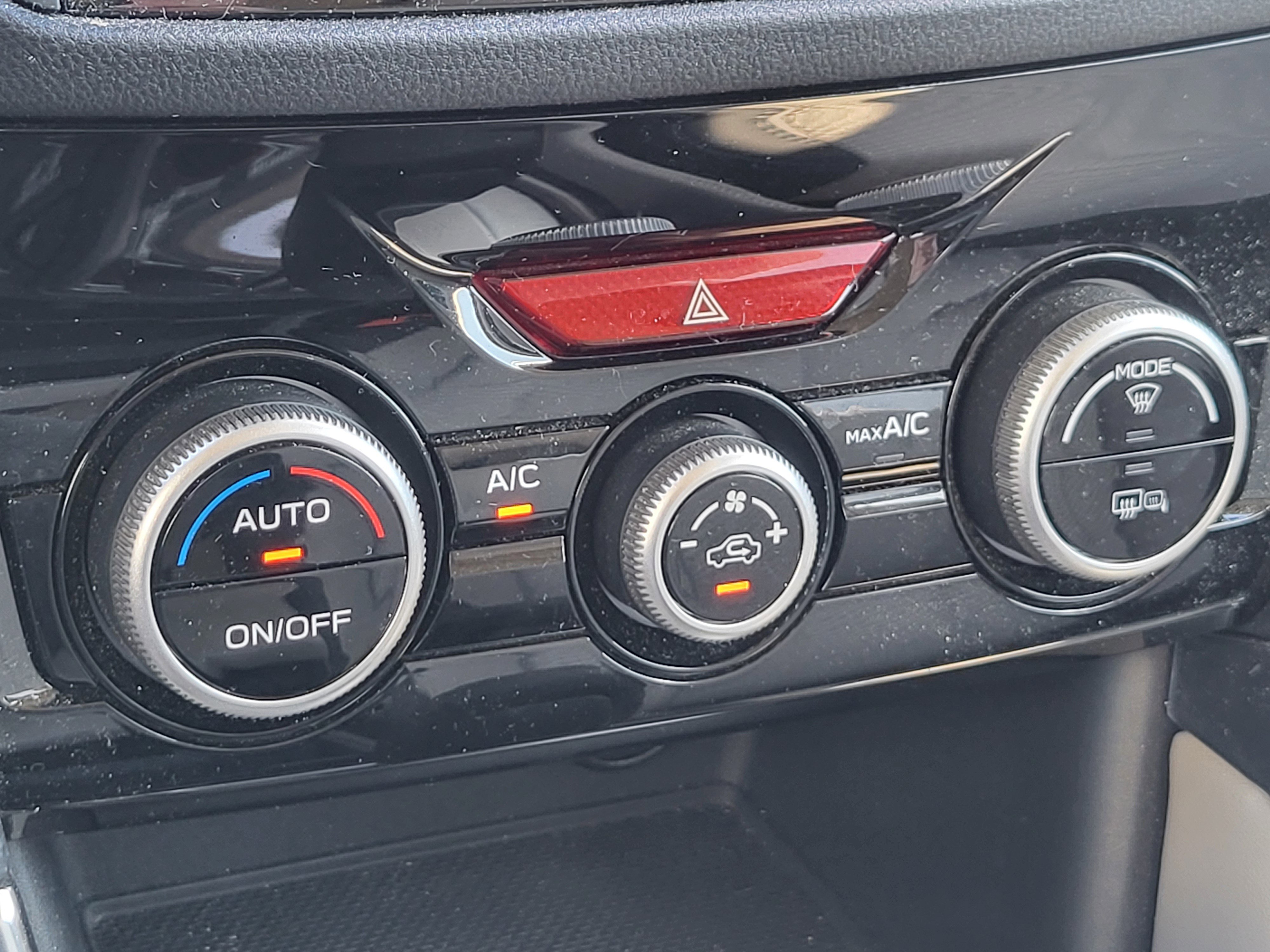 Used 2024 Subaru Forester Premium image 18