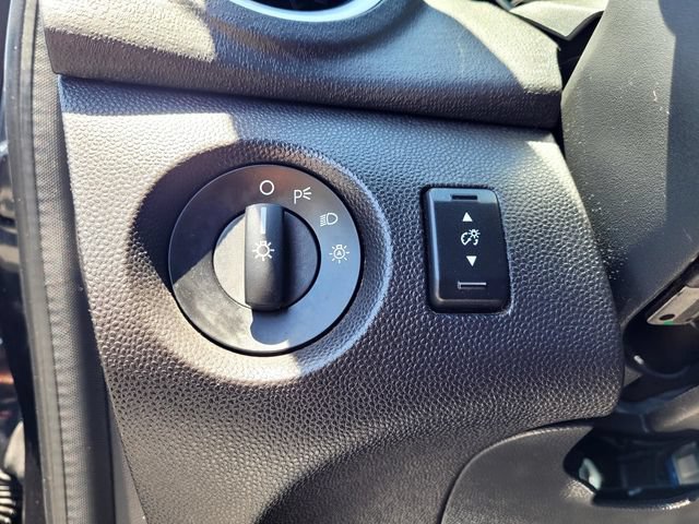 Used 2014 Ford Fiesta SE FWD image 15