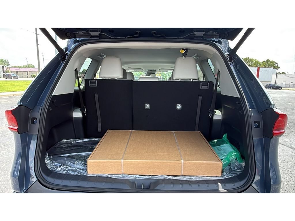 New 2026 Toyota Grand Highlander AWD image 7