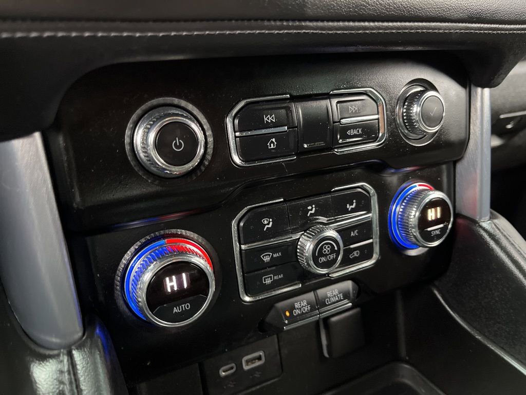 Used 2021 GMC Yukon XL SLE image 41