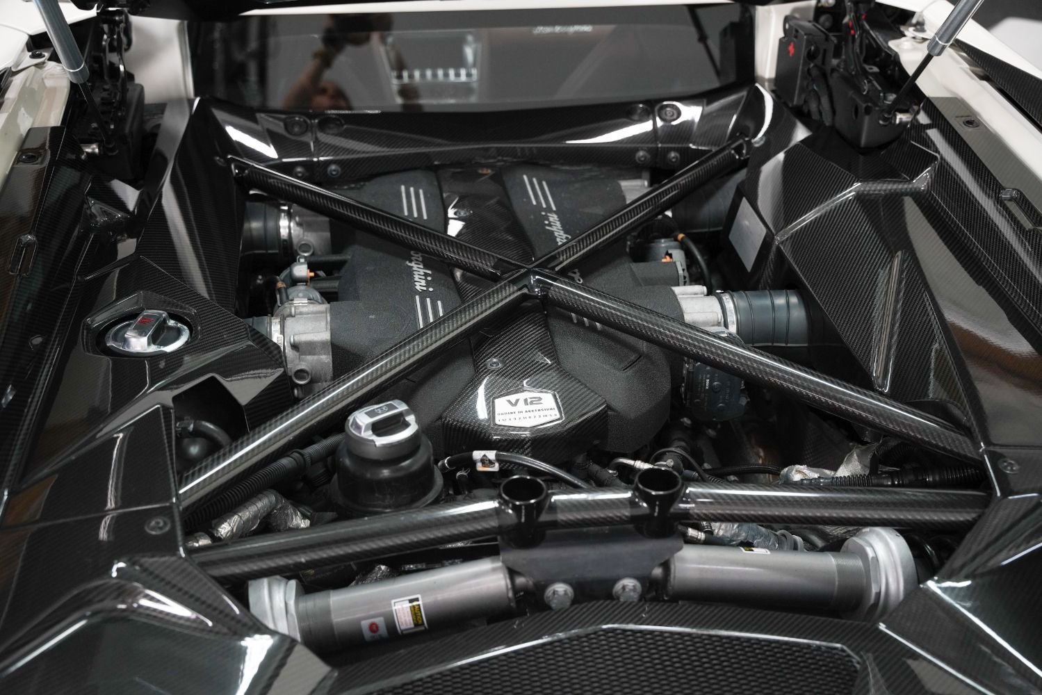 Used 2017 Lamborghini Aventador S image 53