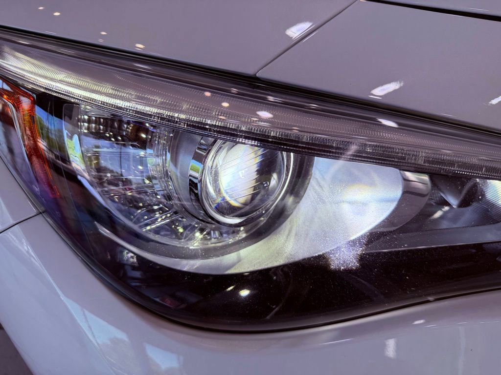 Used 2015 INFINITI Q50 Premium w/ Navigation Package image 15