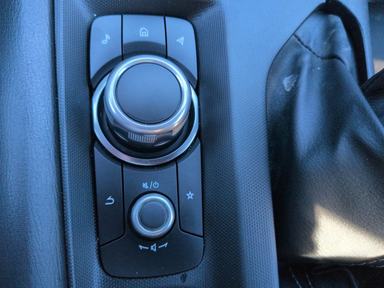 Used 2026 MAZDA MX-5 Miata Sport w/ Interior Package RWD image 20