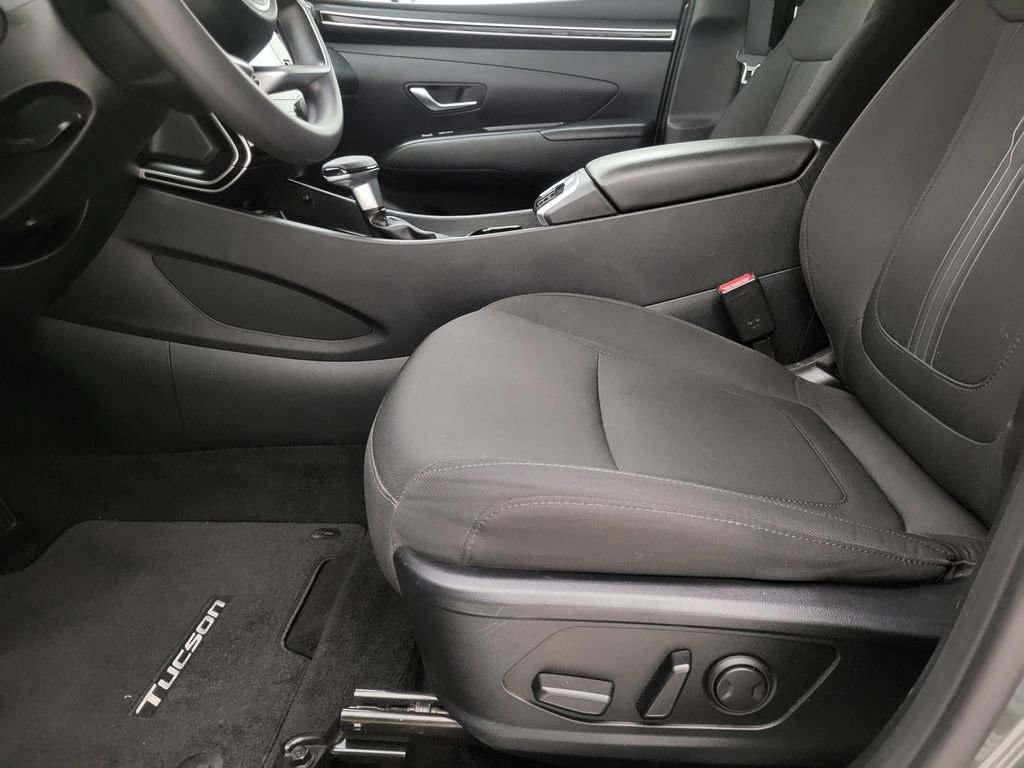 Used 2023 Hyundai Tucson SEL image 3