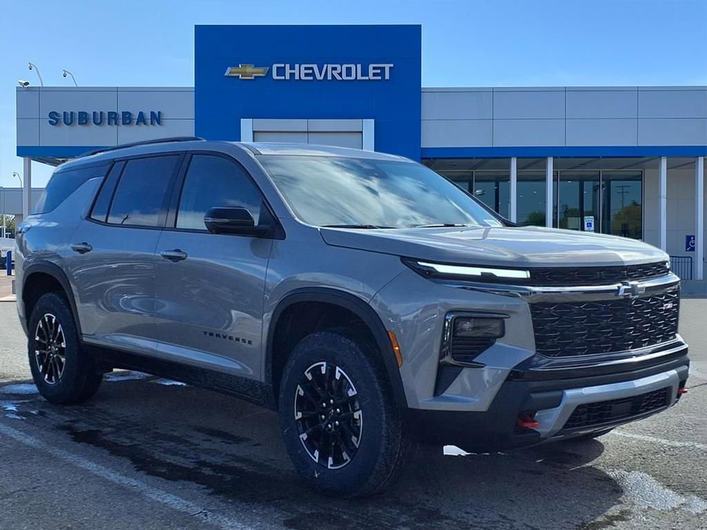 New 2026 Chevrolet Traverse Z71 w/ Driver Confidence Package image 3