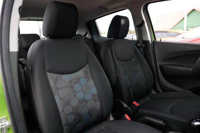Used 2016 Chevrolet Spark LS FWD image 19