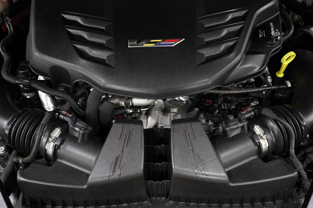 Used 2023 Cadillac CT4 V Blackwing w/ Driver Assist Package RWD image 34