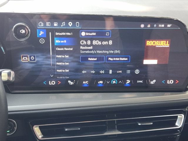 Used 2026 Chevrolet Traverse LT FWD image 5