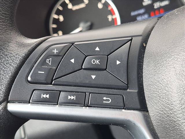 Used 2025 Nissan Altima 2.5 SV FWD image 16