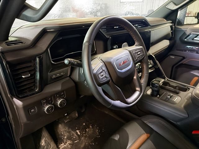 Used 2025 GMC Sierra 1500 AT4 w/ Technology Package image 8