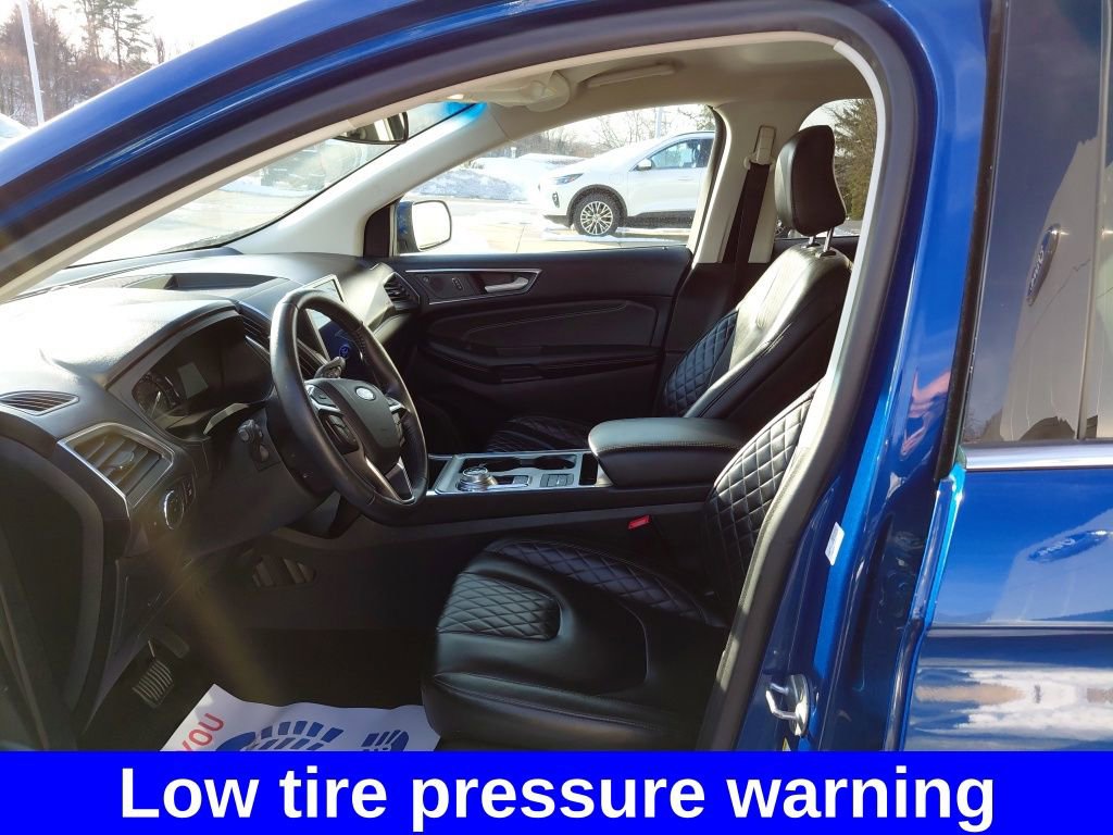 Used 2024 Ford Edge Titanium image 14