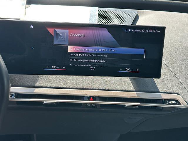Certified 2023 BMW iX xDrive50 w/ Premium Package image 27