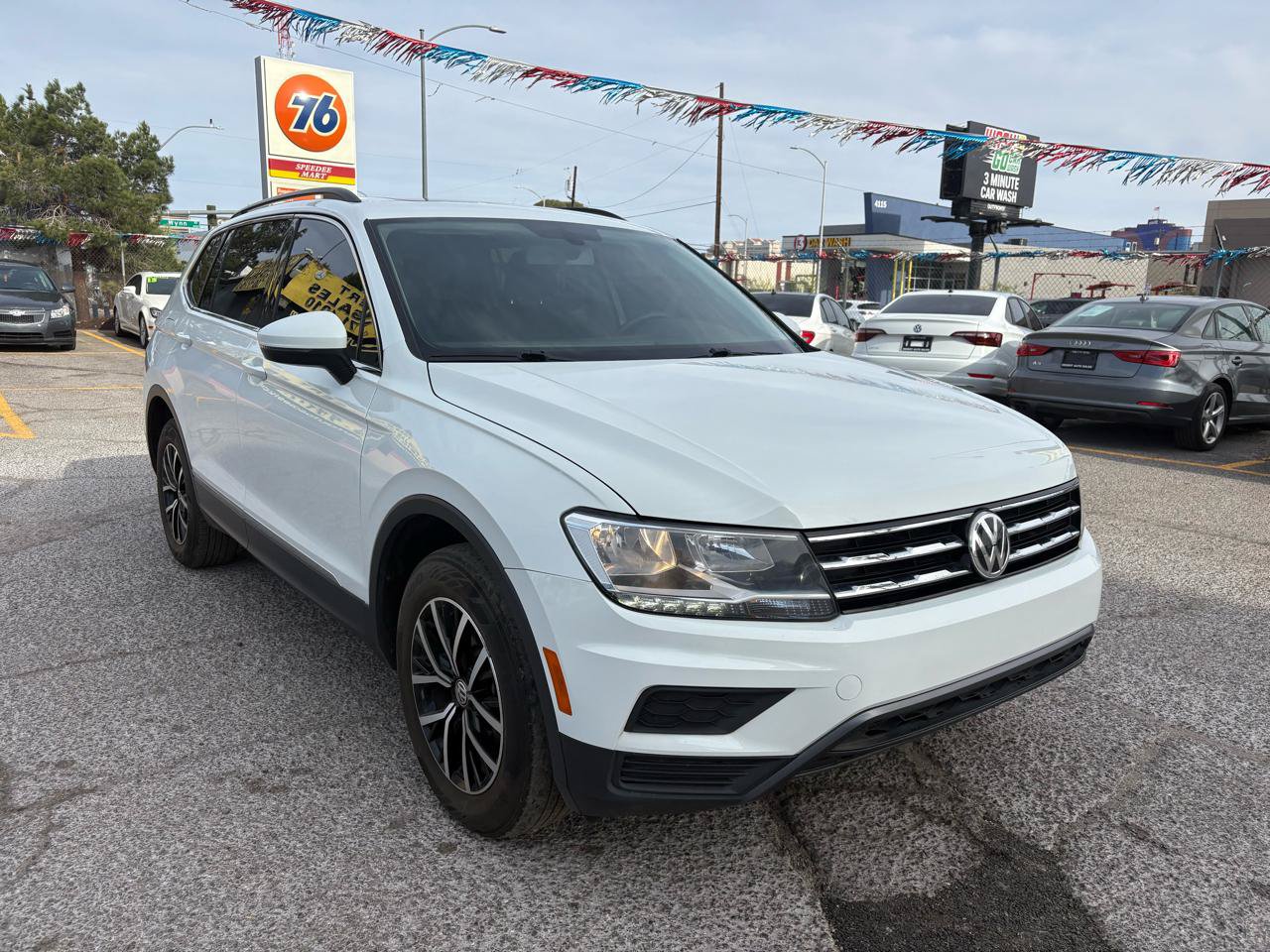 Used 2014 Volkswagen Touareg Sport AWD/4WD image 8