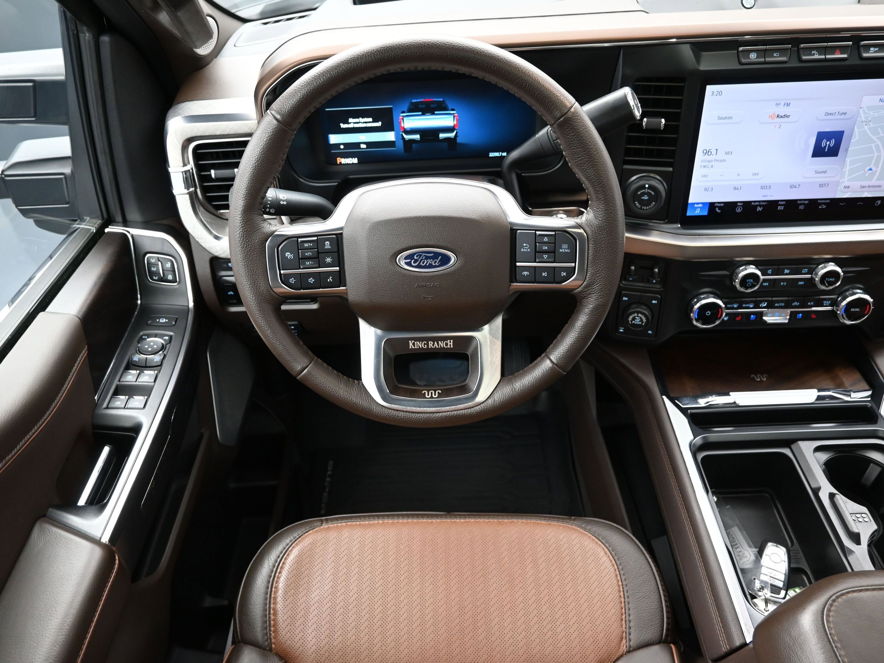 Used 2023 Ford F250 King Ranch w/ Tremor Off-Road Package image 26