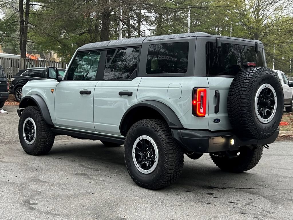 Used 2024 Ford Bronco Badlands image 5