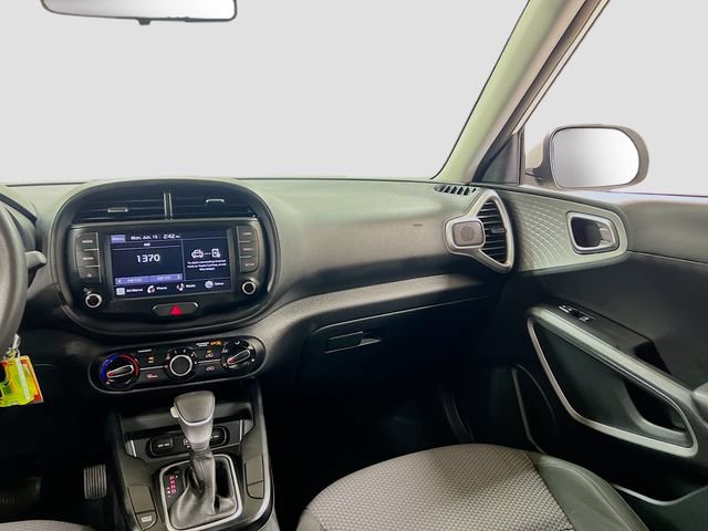 Certified 2022 Kia Soul LX FWD image 22