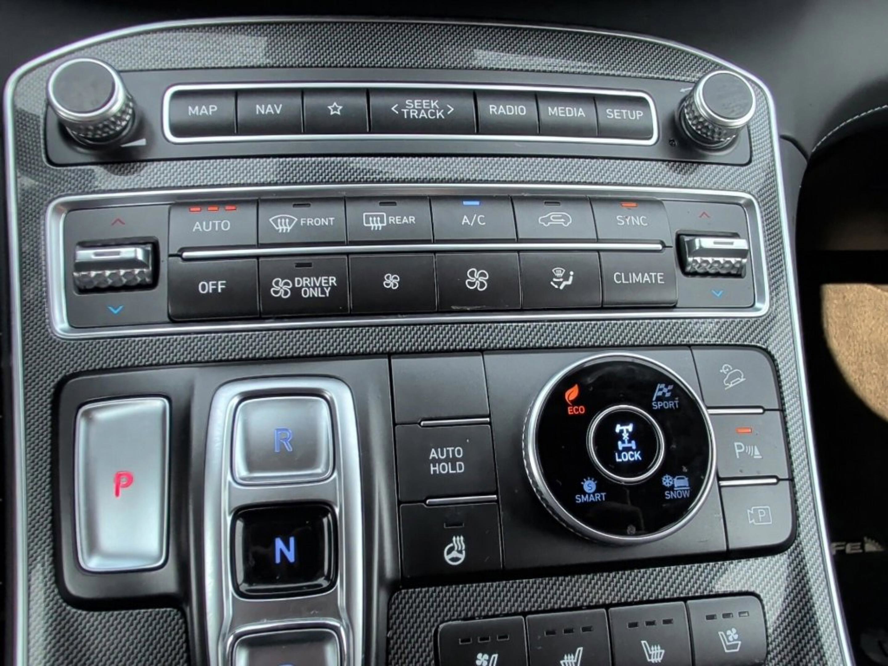 Used 2023 Hyundai Santa Fe Limited image 26