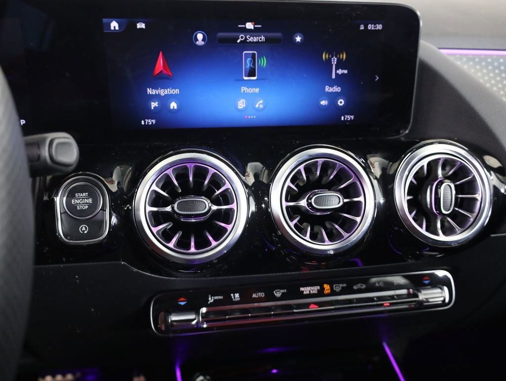 Used 2025 Mercedes-Benz GLA 35 AMG 4MATIC image 20