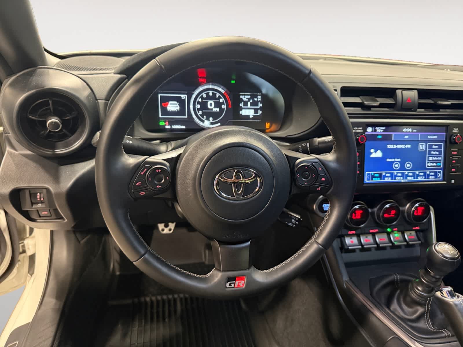Used 2024 Toyota GR86 Premium RWD image 13