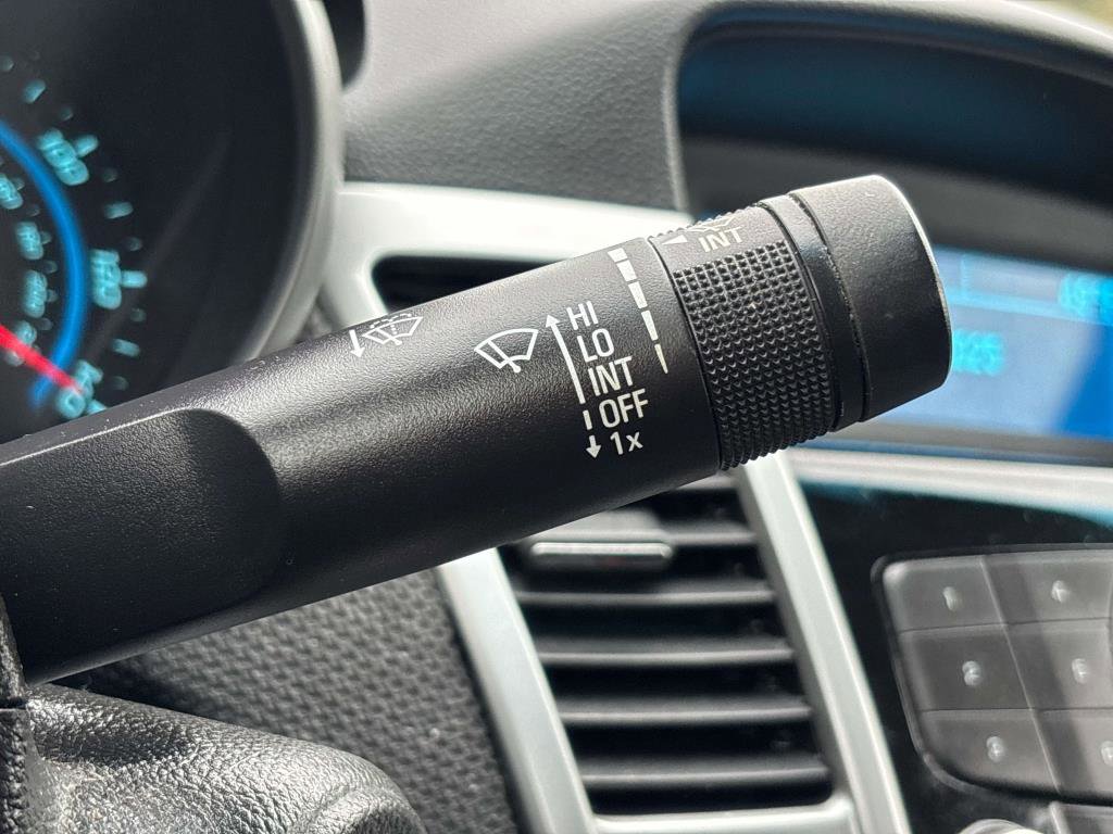 Used 2015 Chevrolet Cruze LT image 25