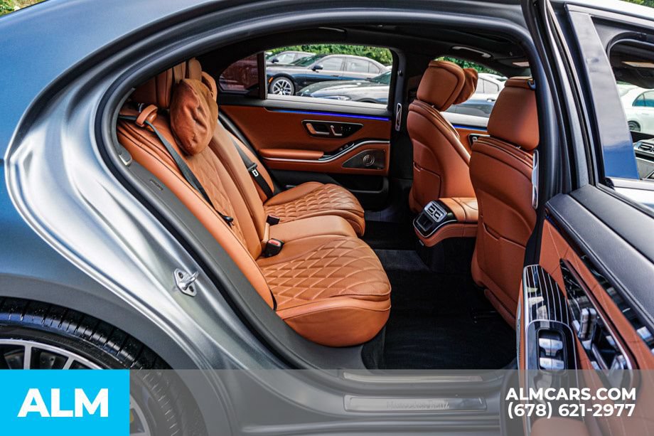 Used 2022 Mercedes-Benz S 580 4MATIC Sedan w/ AMG Line Package image 21